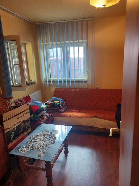 Sector 5, str. Toporasi,