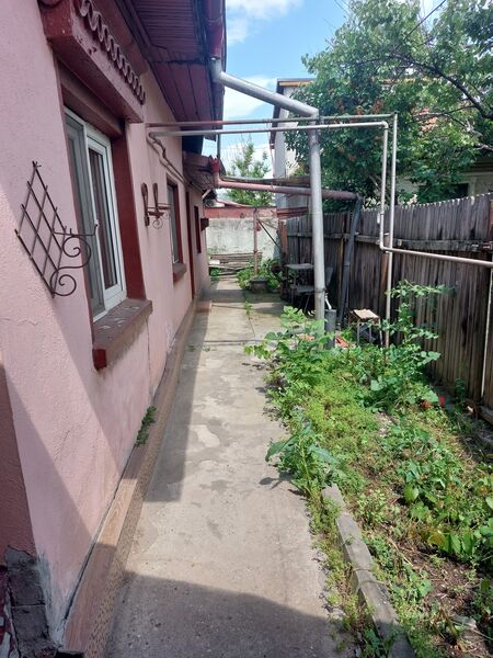 Sector 5, str. Toporasi,